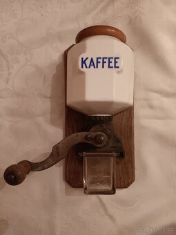 Starožitné mlýnky na kávu - 4