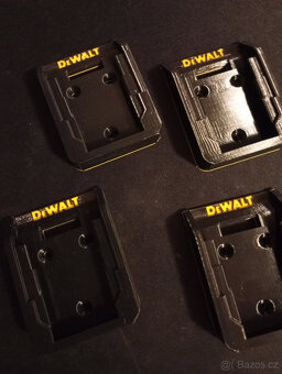 Držák baterie/akumulátoru DeWalt 18/20v - 4