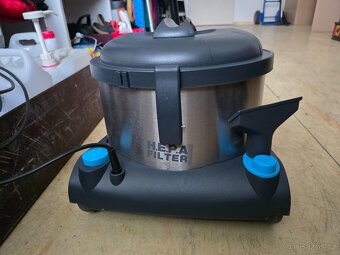 Profesionální hotelový vysavač - 4