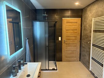 Pronájem bytu v RD - 4