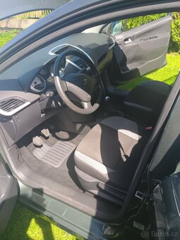 Peugeot 207sw - 4