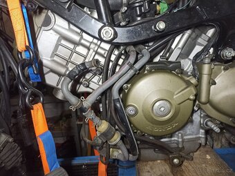 Motor Varadero karbec 28 tis.km - 4