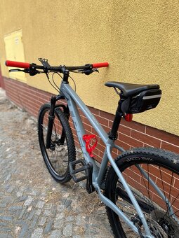 Trek X-Caliber 7 Horské kolo - 4
