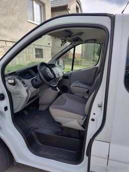 Opel Vivaro. - 4