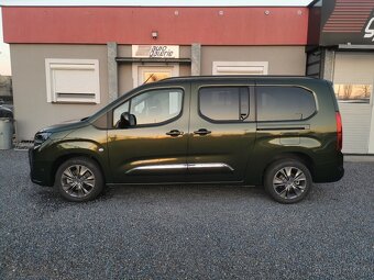 Toyota ProAce City Verso 1.5 D-4D VIP Long odpočet DPH - 4