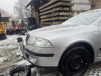 Octavia II 2.0TDI 103 KW Pouze díly- Hořovice okr Beroun - 4