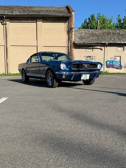 Ford mustang fastback 1966 - 4