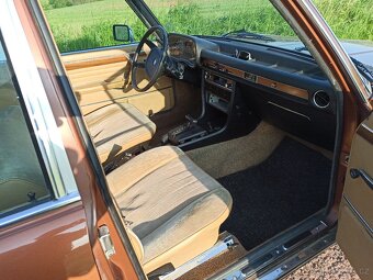 BMW E3 3,0 S - 4