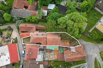 Řadový rodinný dům 5+1 k rekonstrukci, ulice Šraňky, Velké O - 4