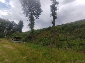 Ptyrov u Mnih.Hradiste St.Pozem.333m2 + travni porost 501m2 - 4