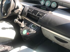 CITROEN C8 2,2 HDI EXCLUSIVE rok 2005 náhradní díly - 4