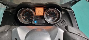 Piaggio XEVO 125 - 4