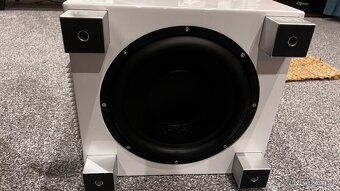 REL T7i - 4