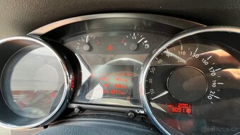 Peugeot 5008 - 4