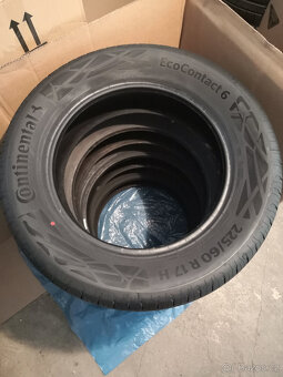 PNEU 225/60R17 LETNÍ - 4