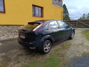 Ford Focus 1,6 benzín 11/2008 - 4