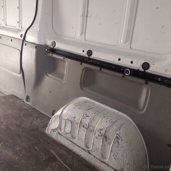 Renault Trafic 2.0 top stav - 4