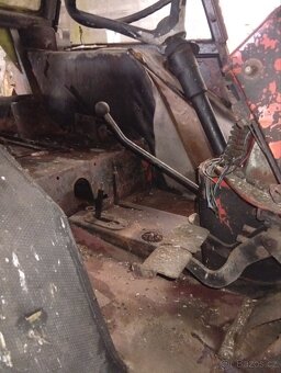 Soubor dílů zetor - 4