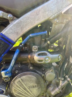 Yamaha YZ250F - 4