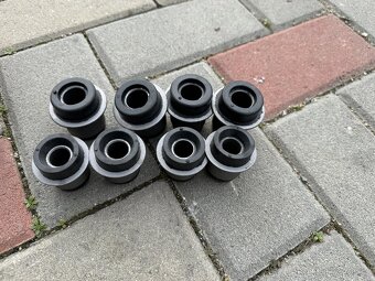 Lada Vaz Žiguli, Niva, sada silentbloku předních ramen - 4