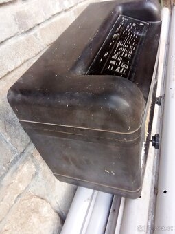 Staré bakelitové rádio Blaupunkt - 4