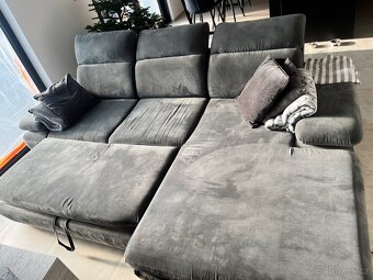 Šedá rozkládací sedačka - 4