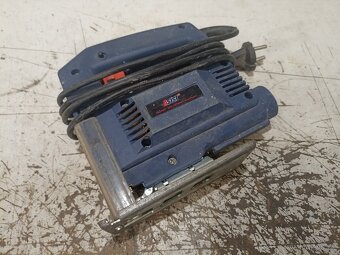 Přímočará pilka asist - 4