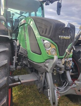 traktor Fendt 724 Profi Plus - 4