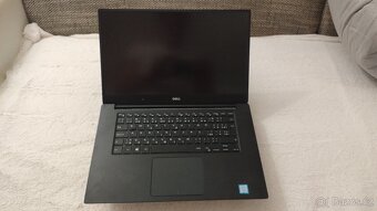 DELL XPS 15 9560 - 4