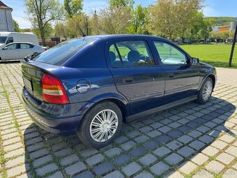 Opel Astra 1.6i 74kw - 4