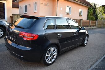 AUDI A3 QUATTRO 2.O TDI 103 kw r.2011 - 4