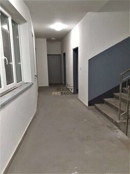Pronájem bytu 1+kk 36,75m2 v centru Brna, na ulici Vlhká - 4
