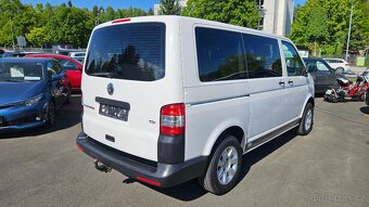 Volkswagen Transporter 2,0 TDi 9 míst - 4
