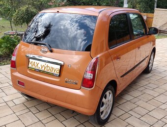 Daihatsu Trevis krásné autíčko - 4