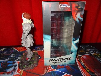 Figurka PENNYWISE - 4