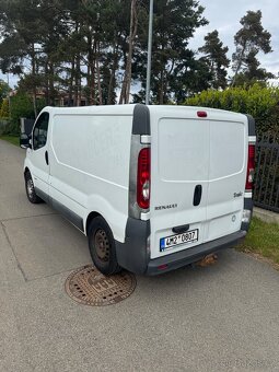 Renault Trafic 2.0 dci, r. 2010 - 4