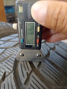 Pneu Nokian 205/55 R16 Celoroční - 4