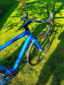 Zánovní gravel kolo – karbon / DT Swiss 1600 / 8,6 kg - 4
