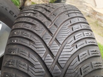 215/60R16 99H + originalni ALU Škoda 7x16 5x112 ET45 - 4