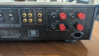 Accuphase E-213 Casea - 4