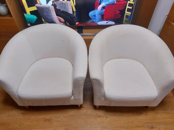 Dvě křesílka Ikea - 4