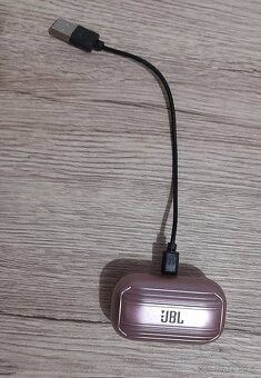 Bezdrátová sluchátka - 4