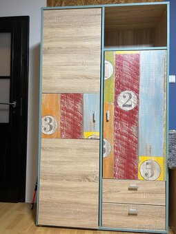 Nábytek do dětského pokoje, skříně, komoda - 4