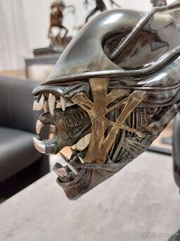 Alien Warrior Legendary Scale Bust Sideshow - 4