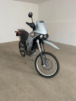 KTM 640 LC4 Adventure R - 4