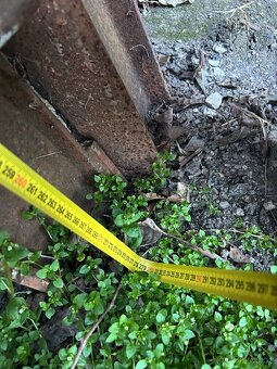 Prodám 4 traverzy ve tvaru I - 4