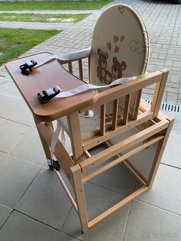 Jídelní dřevěná židlička - 4