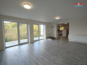 Prodej rodinného domu, 345 m², Klecany - 4