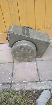 Vojenský generátor 220V 1kVA - 4
