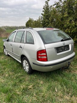Škoda Fabia 1.4i Extra Combi,Klima - 4